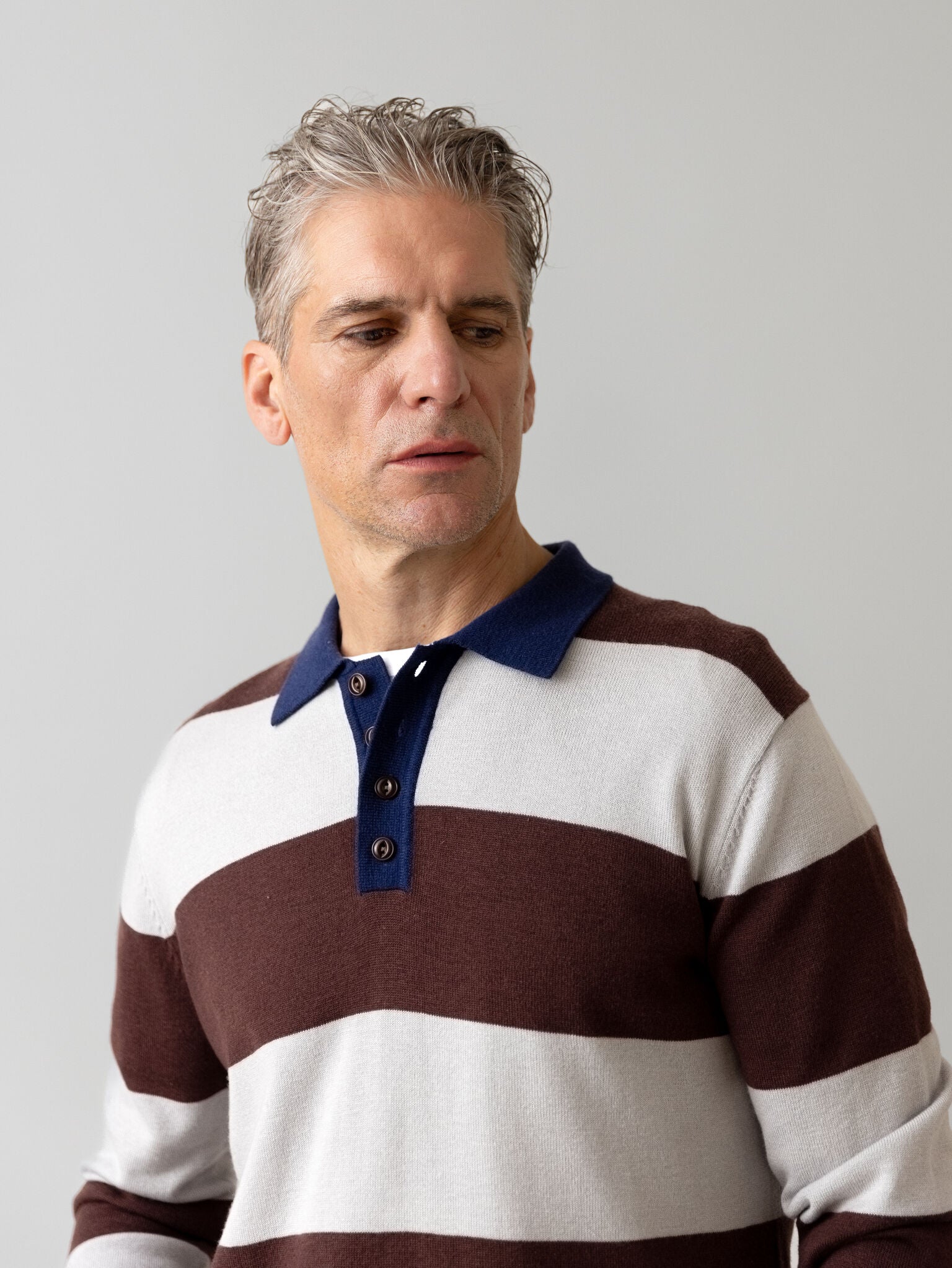 Modelshot / Bitter Chocolate / Detail